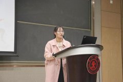 <strong>型已成为AI开辟的</strong>